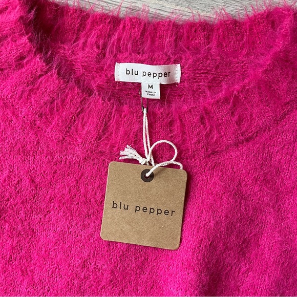 Fuchsia and Pink Fuzzy Sweater Medium Brand New - Picture 5 of 8